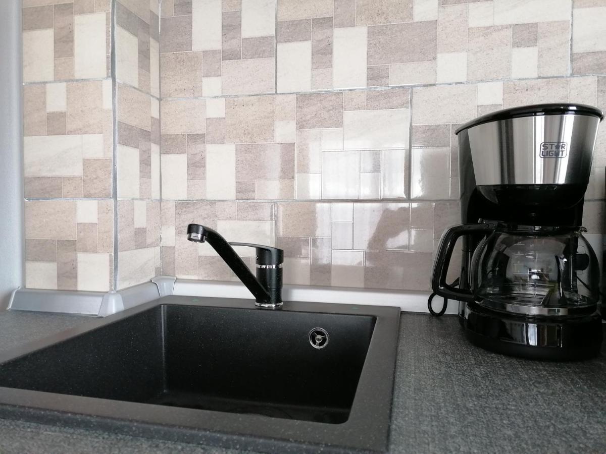 Ama Apartament Cu Terasa 50 Mp & Parcare Brasov Ngoại thất bức ảnh
